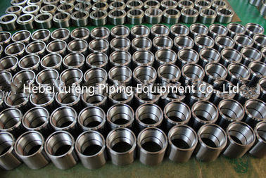 A105 black carbon steel forged threaded pipe fittings